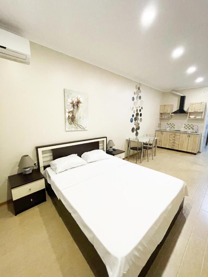 Ferienwohnung Beautiful Horizon First Line Batumi Exterior foto